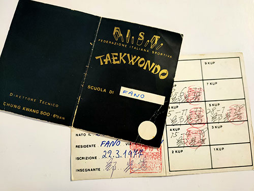 Le prime tessere di iscrizione, anni 70